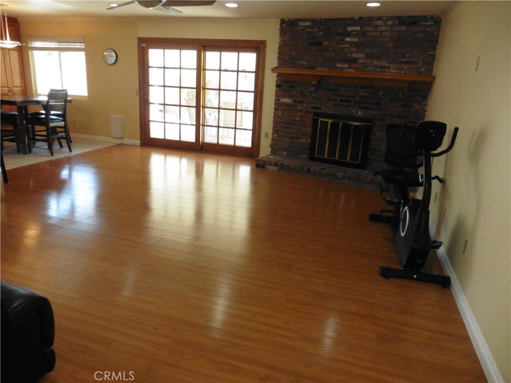 Home at 706 W Wistaria, Arcadia — photo 7 of 12