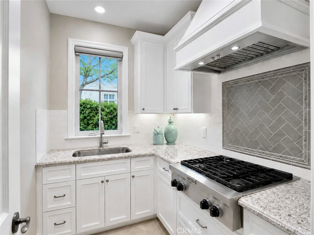 Home at 2411 Doolittle Avenue, Arcadia — photo 10 of 12