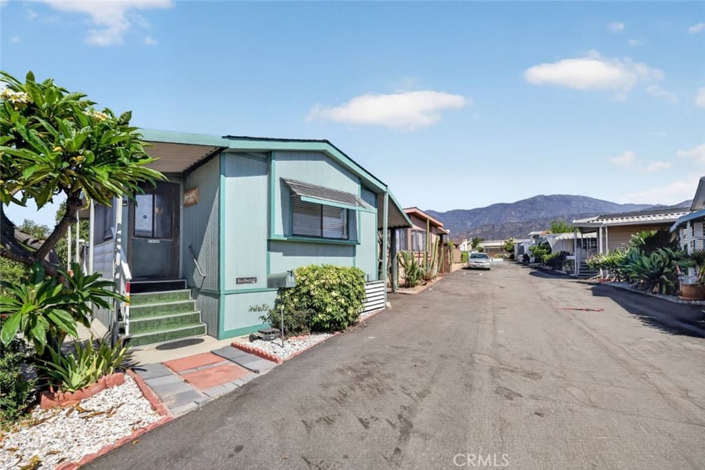Home at 1020 S Mountain, Monrovia — photo 2 of 12