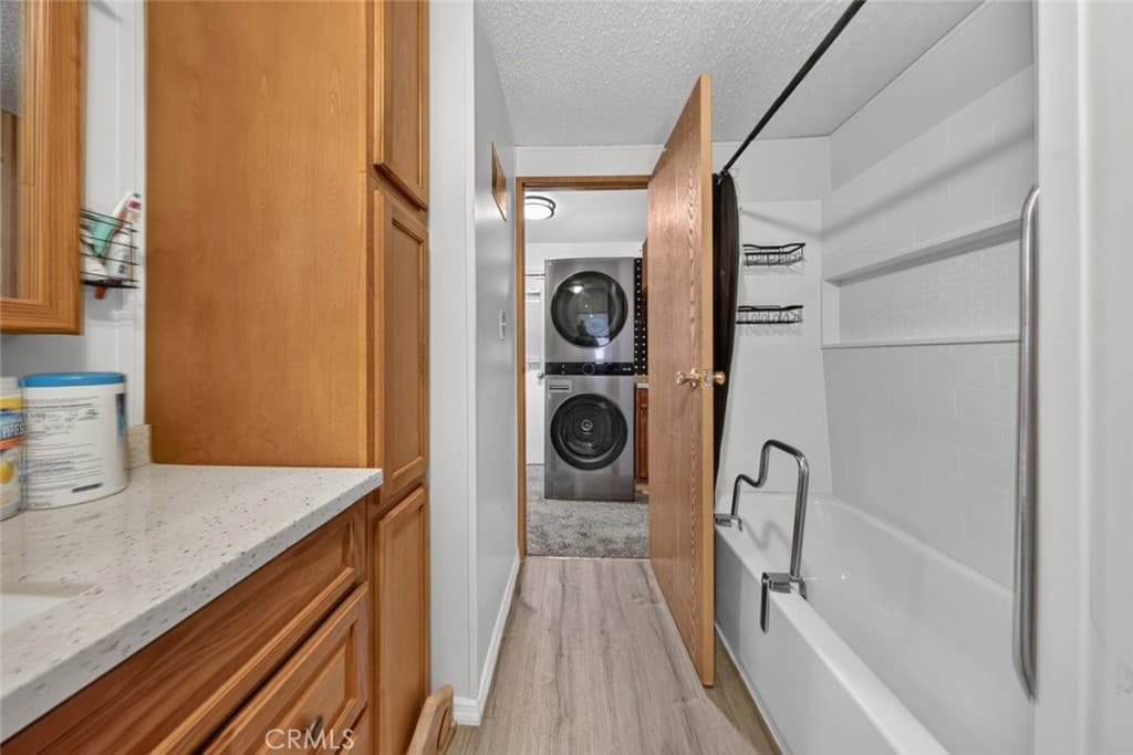 Home at 1020 S Mountain, Monrovia — photo 9 of 12