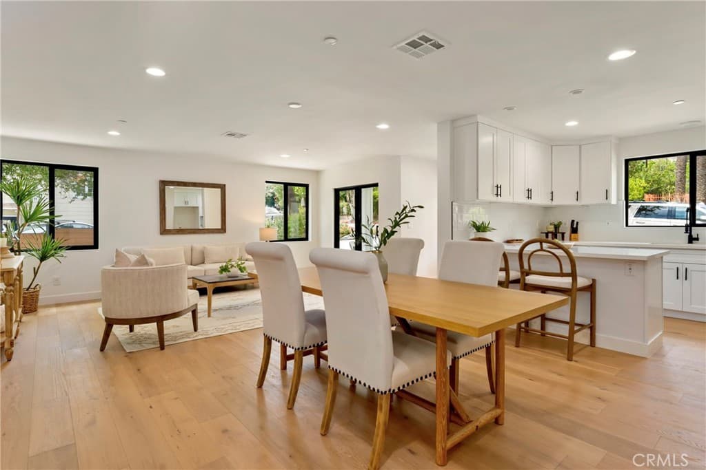 Condo at 180 W Highland Avenue, Sierra Madre — photo 11 of 12