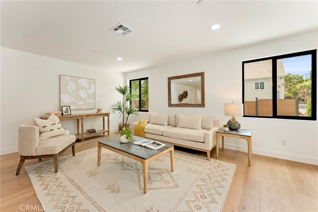 Condo at 180 W Highland Avenue, Sierra Madre — photo 8 of 12