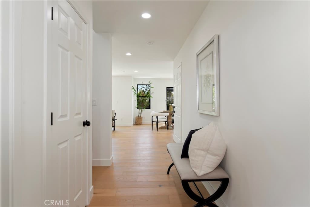 Condo at 184 W Highland, Sierra Madre — photo 11 of 12