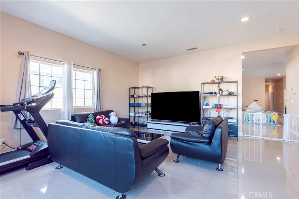 Home at 3839 Idaho, Baldwin Park — photo 4 of 12
