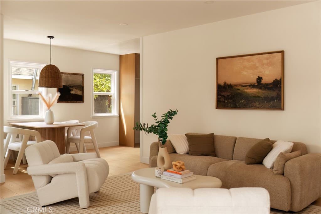 Home at 439 Montana Street, Monrovia — photo 4 of 12
