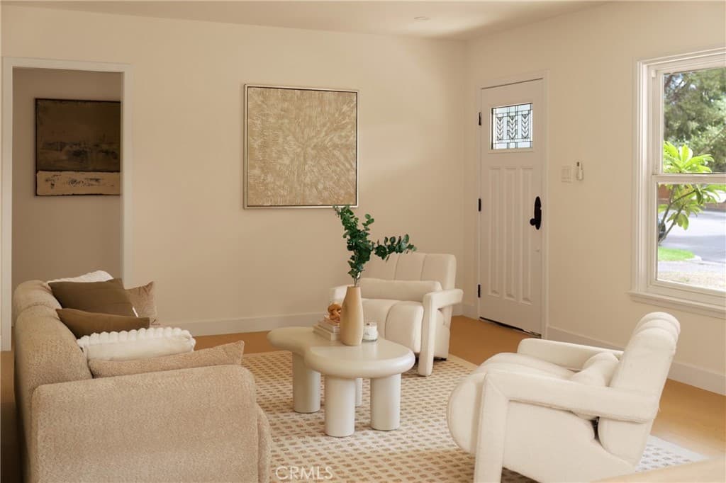 Home at 439 Montana Street, Monrovia — photo 8 of 12