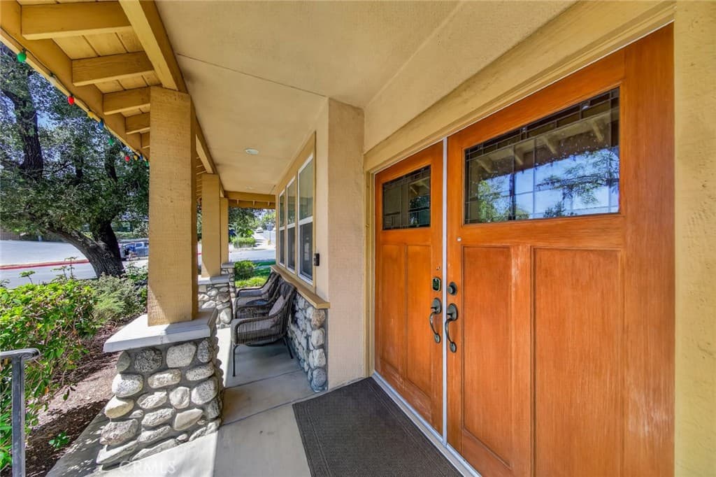 Condo at 15 E Alegria, Sierra Madre — photo 4 of 12