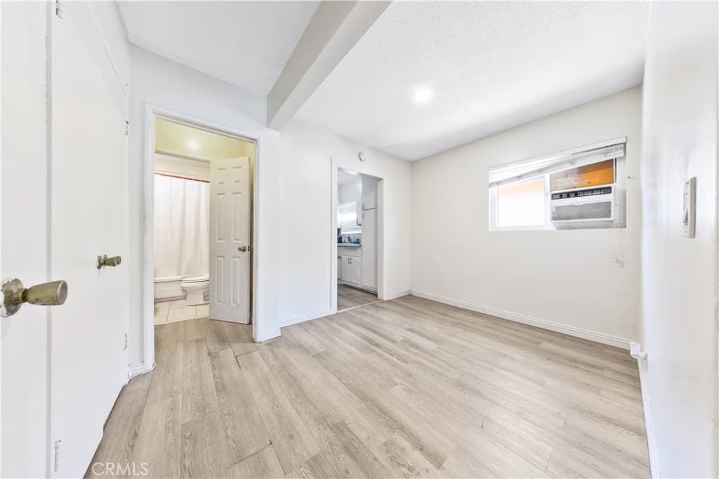 Condo at 1122 W Huntington Drive 7, Arcadia — photo 8 of 12