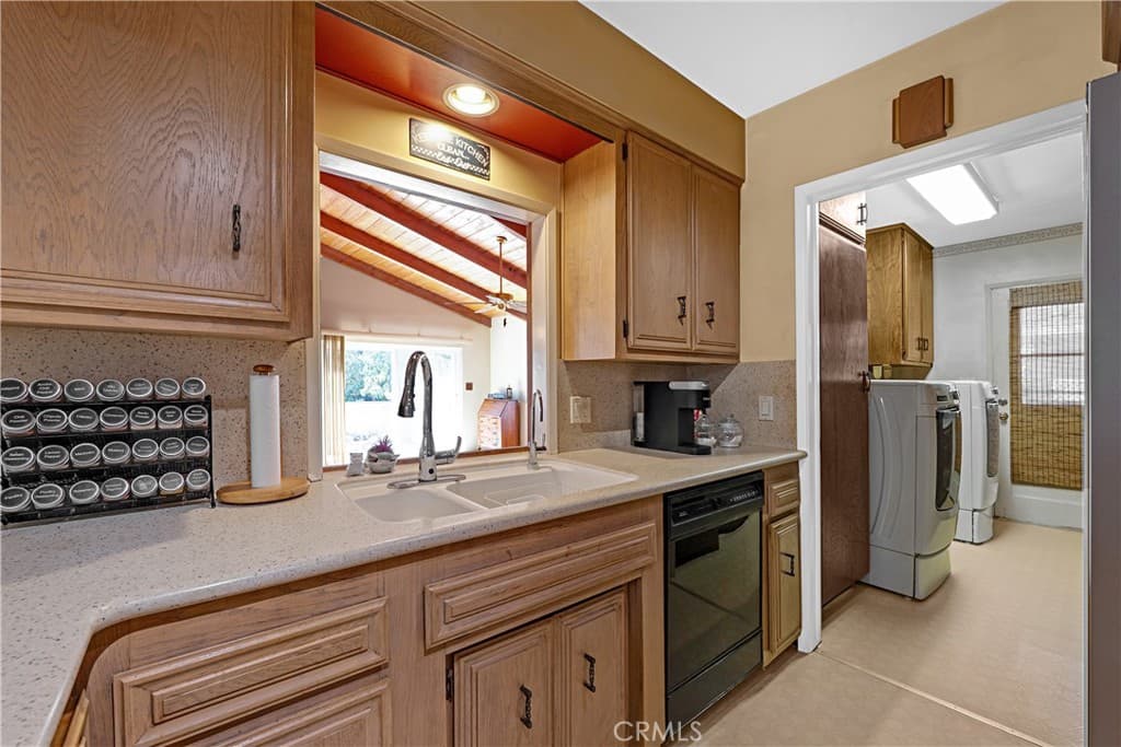 Home at 434 E Carroll, Glendora — photo 12 of 12