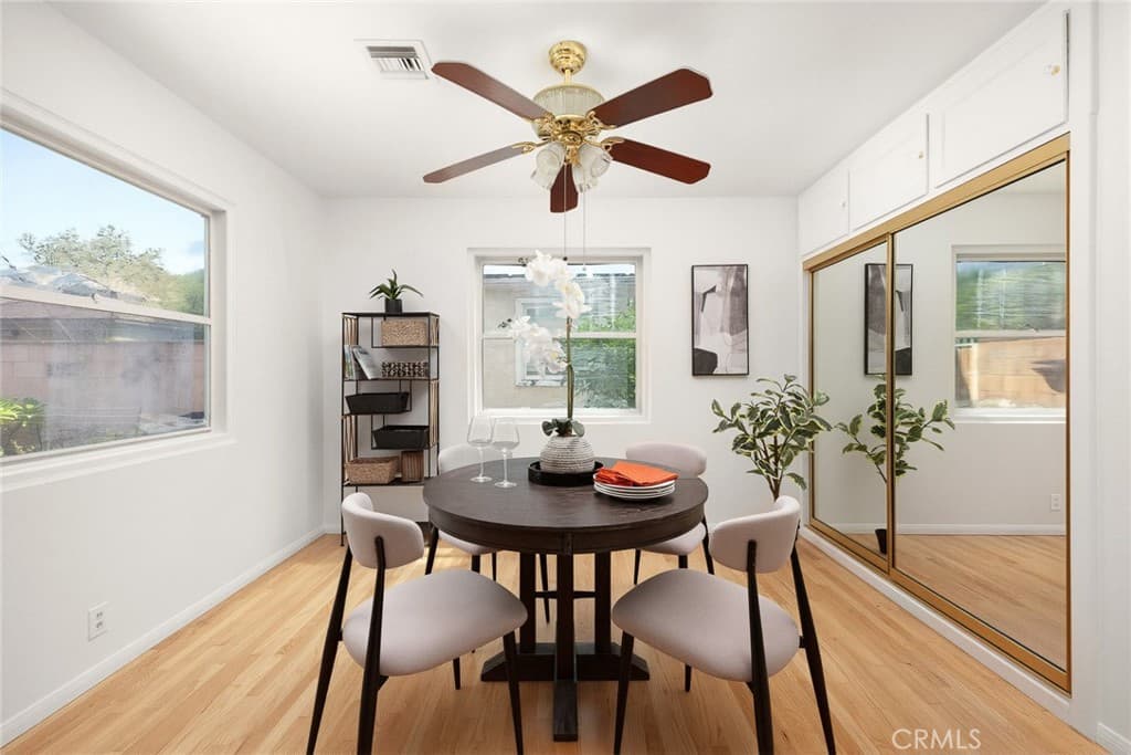 Home at 2341 Bashor Street, Duarte — photo 5 of 12