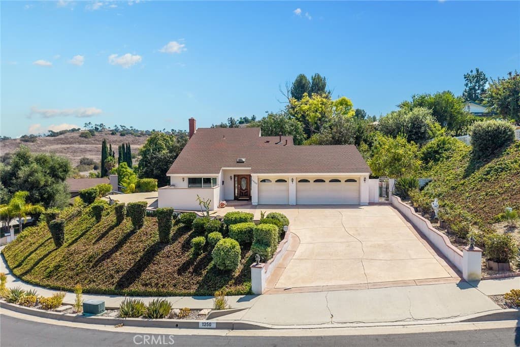 Home at 1250 Via Del Sol, San Dimas — photo 7 of 10