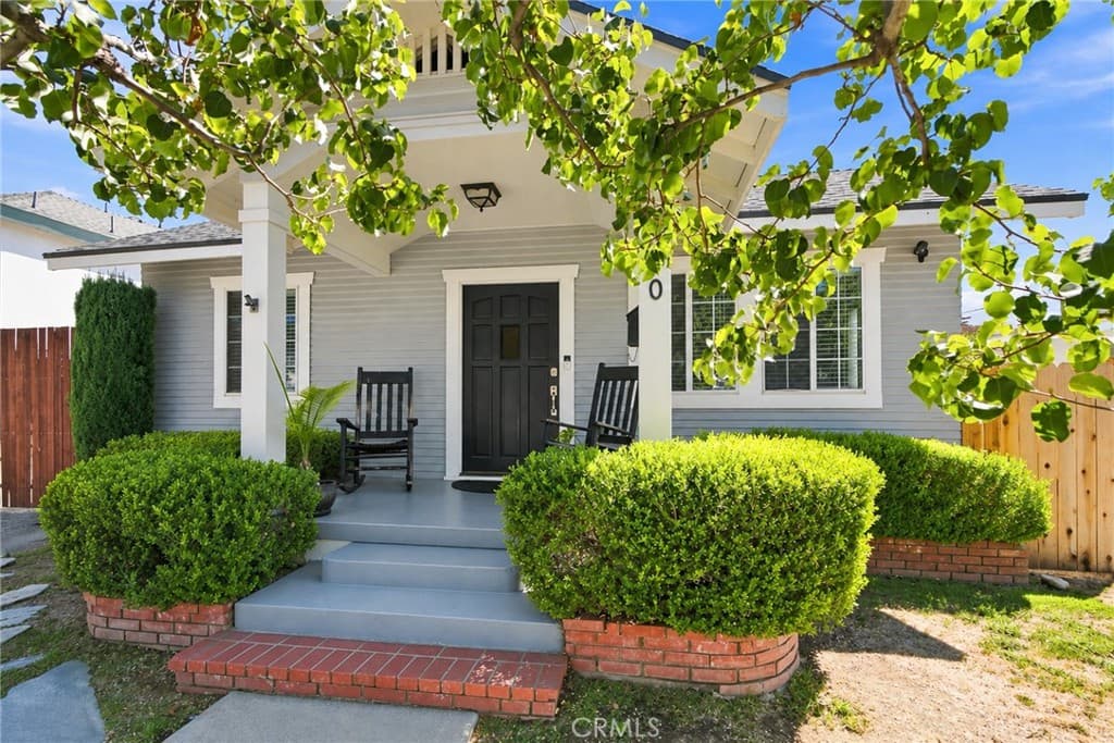 Home at 810 W Olive Avenue, Monrovia — photo 2 of 12