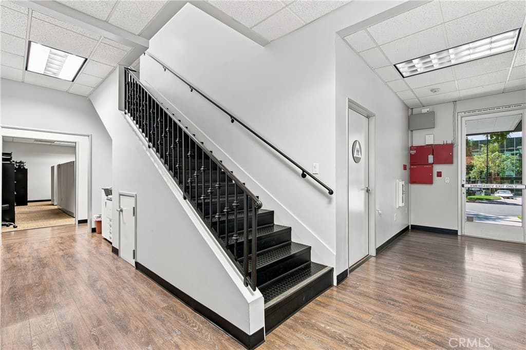 Commercial at 125 W Maple, Monrovia — photo 7 of 12