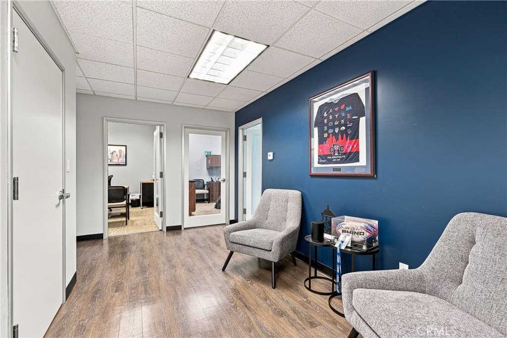 Commercial at 125 W Maple, Monrovia — photo 9 of 12