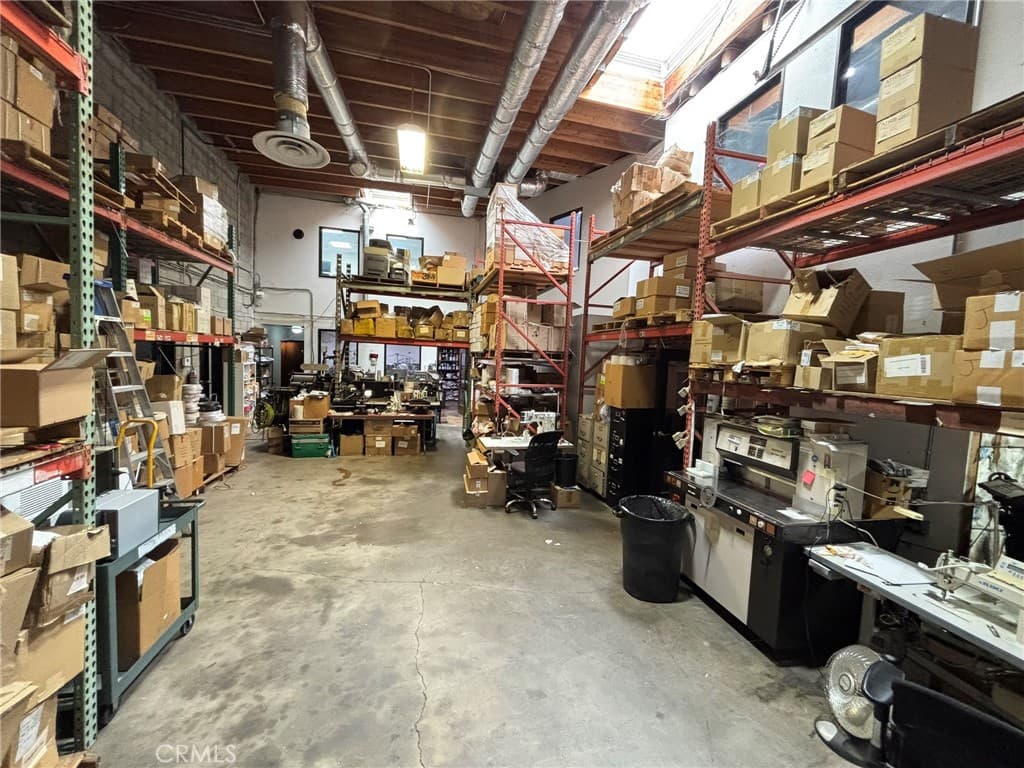 Commercial at 15628 Cypress, Irwindale — photo 6 of 7