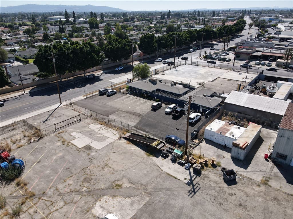 Commercial at 1823 W San Bernardino, West Covina — photo 9 of 12