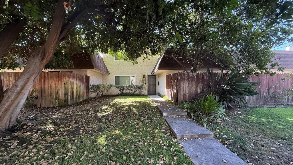 Condo at 5572 Temple City, Temple City — photo 1 of 12