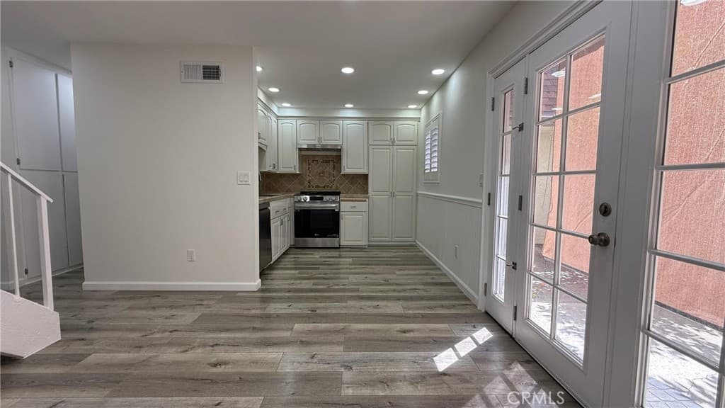 Condo at 5572 Temple City, Temple City — photo 9 of 12