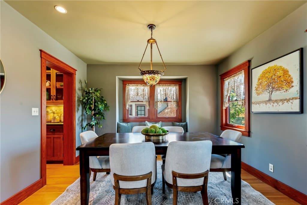 Home at 109 E Grandview, Sierra Madre — photo 7 of 12