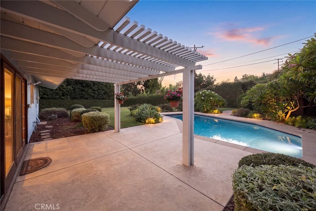 Home at 405 HILL Street, Monrovia — photo 7 of 12