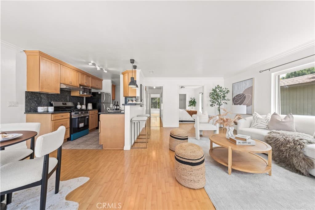 Condo at 2129 E Aroma, West Covina — photo 4 of 12