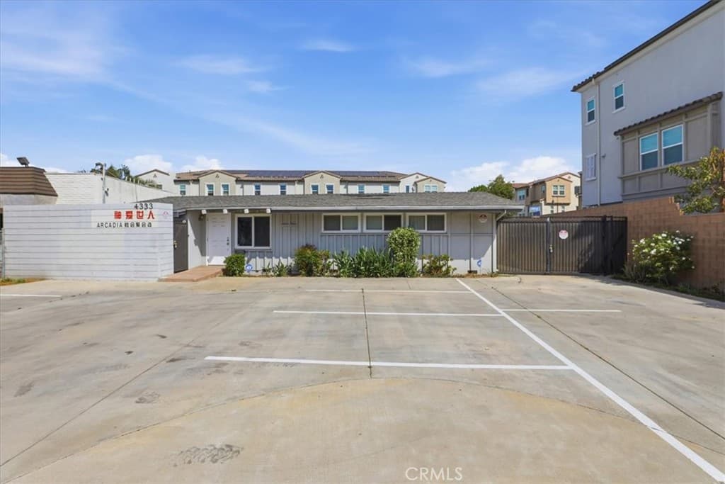 Commercial at 4333 Live Oak Avenue, Arcadia — photo 2 of 12