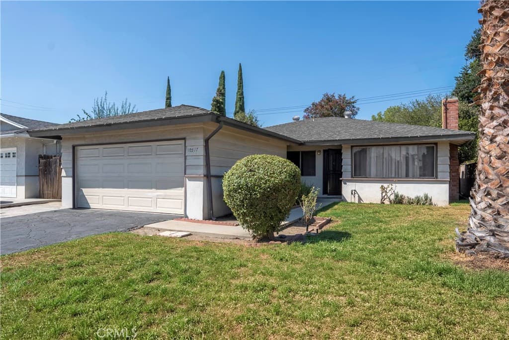 Home at 10517 Lynrose Street, Temple City — photo 1 of 2