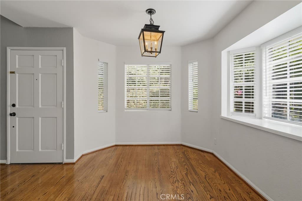 Condo at 689 W Sierra Madre, Sierra Madre — photo 8 of 12