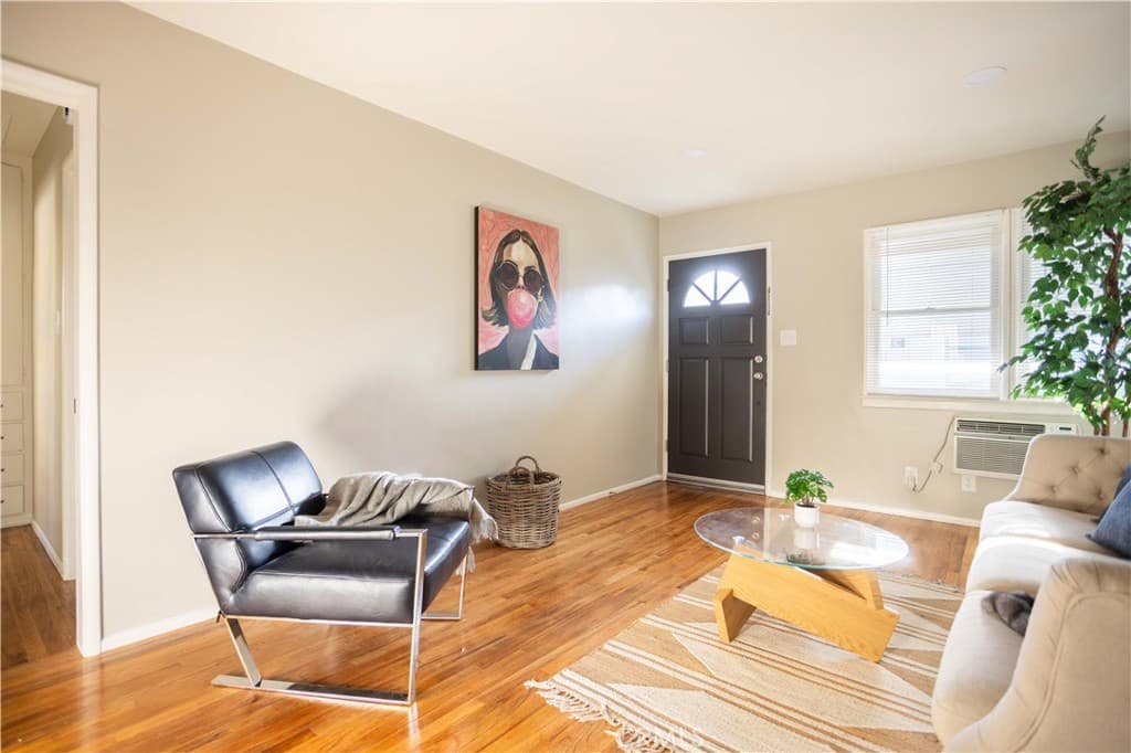 Multi-Family at 624 W Foothill, Monrovia — photo 4 of 12