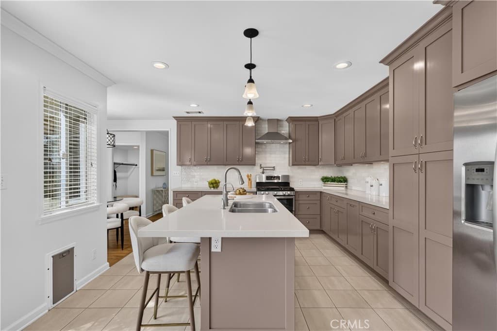 Home at 1548 2nd Street, Duarte — photo 11 of 12