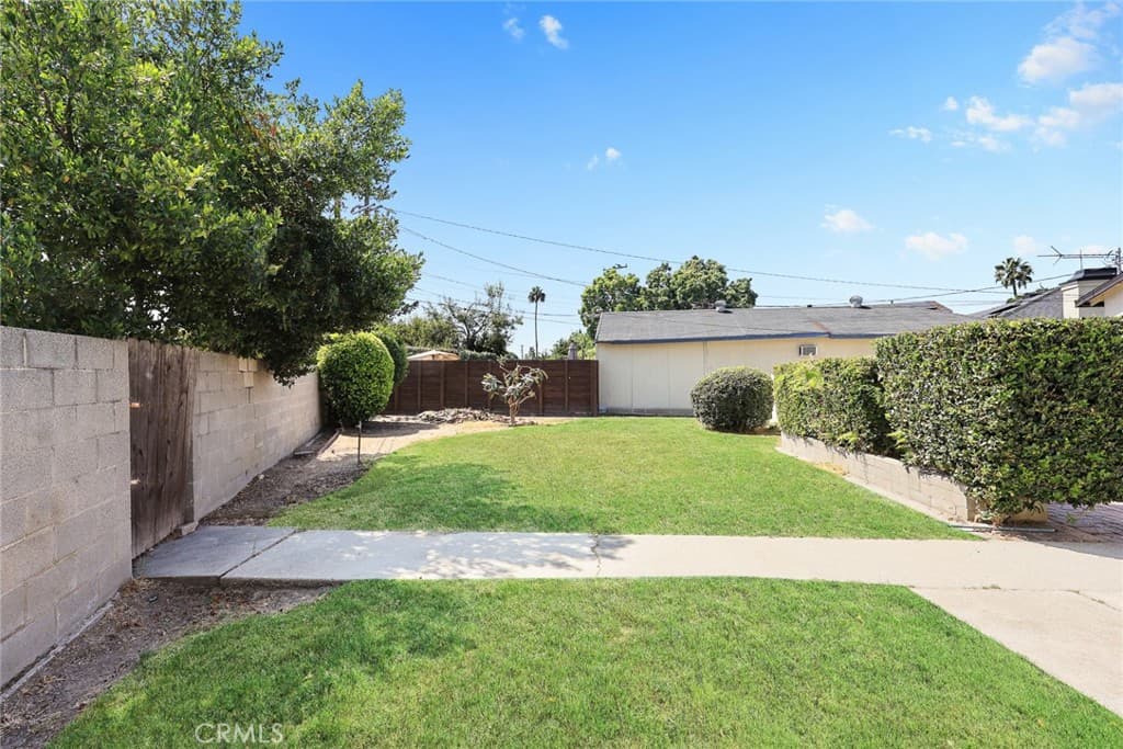 Home at 11316 Miloann, Arcadia — photo 8 of 12