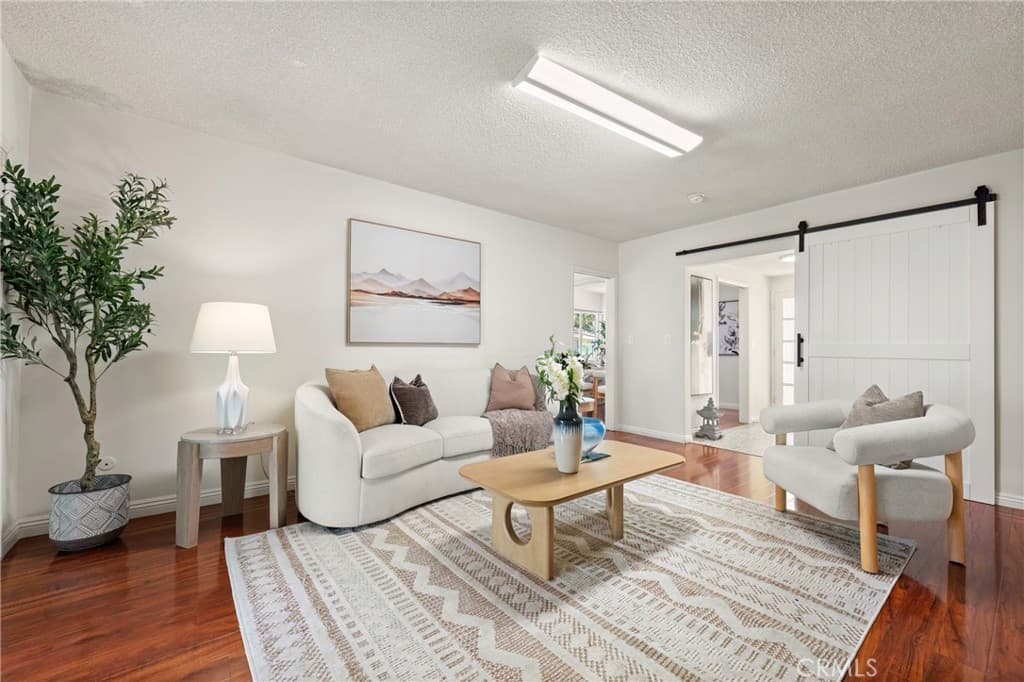 Home at 2112 El Sereno, Arcadia — photo 3 of 12