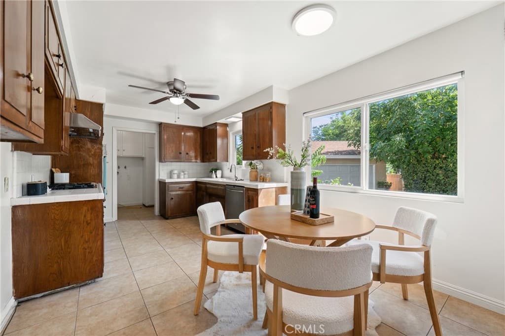 Home at 2112 El Sereno, Arcadia — photo 5 of 12