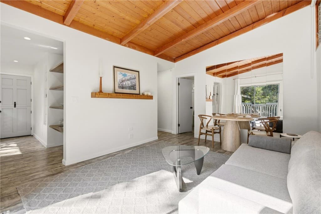 Home at 570 Brookside Lane, Sierra Madre — photo 11 of 12
