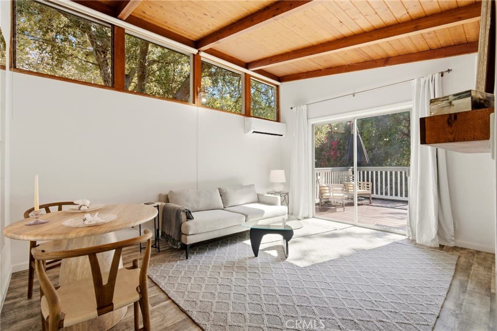 Home at 570 Brookside Lane, Sierra Madre — photo 8 of 12