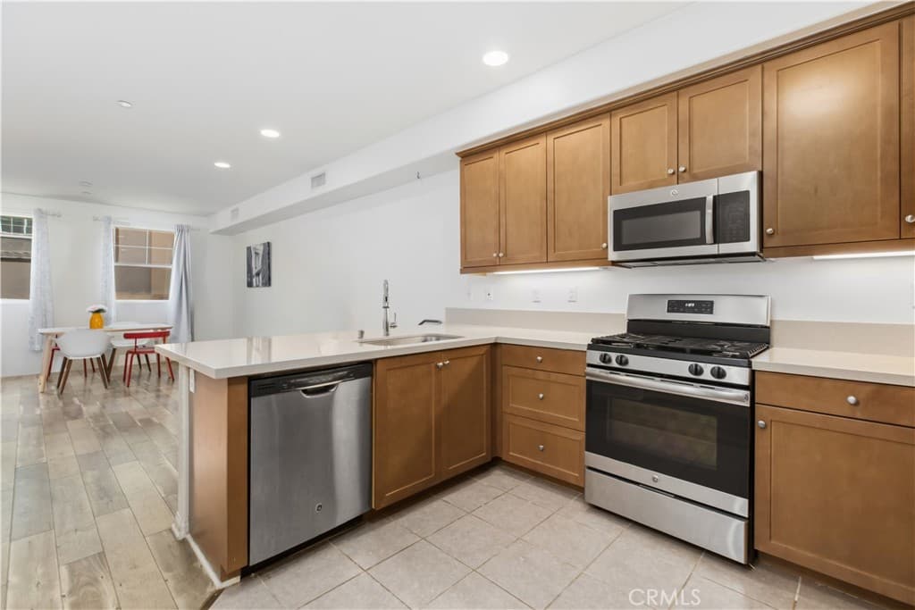 Condo at 326 N Calvados Avenue, Azusa — photo 5 of 12