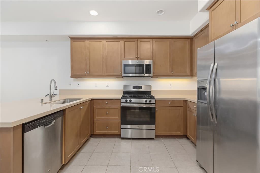 Condo at 326 N Calvados Avenue, Azusa — photo 6 of 12