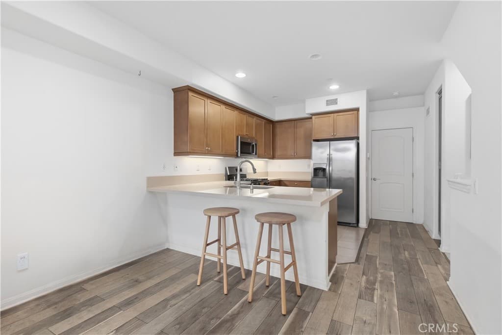Condo at 326 N Calvados Avenue, Azusa — photo 10 of 12