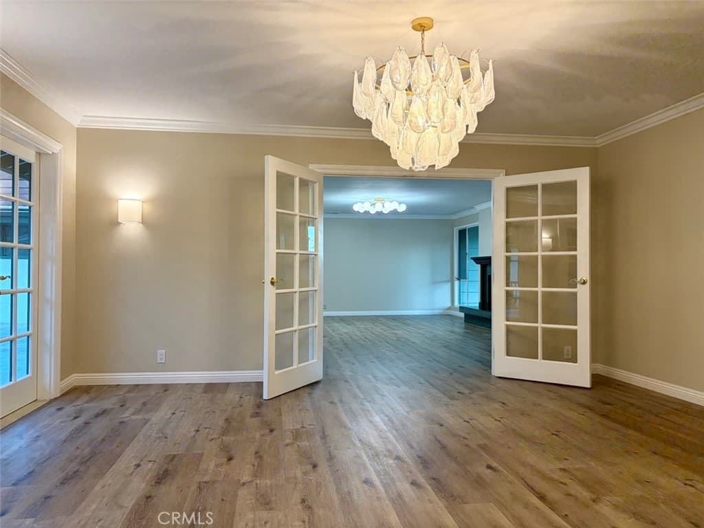 Home at 645 W Foothill Blvd, Arcadia — photo 11 of 12