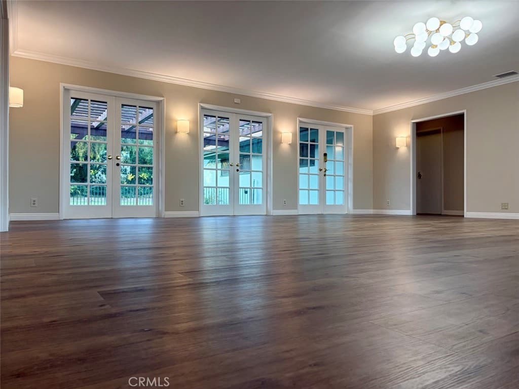 Home at 645 W Foothill Blvd, Arcadia — photo 8 of 12