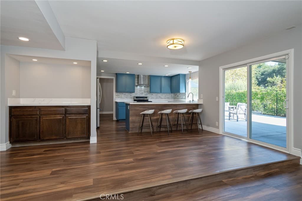 Home at 902 Calle Carrillo, San Dimas — photo 12 of 12