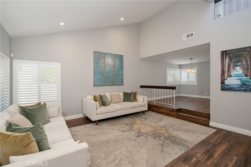 Home at 902 Calle Carrillo, San Dimas — photo 6 of 12