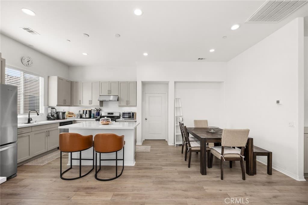 Townhouse at 2160 Citrus Place C, Hacienda Heights — photo 12 of 12