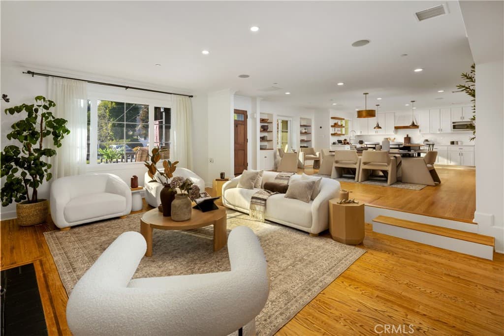 Home at 302 Highland Place, Monrovia — photo 10 of 12