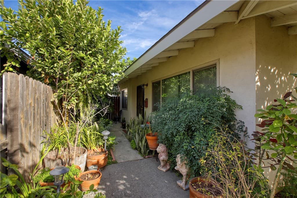 Home at 4918 Baldwin, Temple City — photo 2 of 12