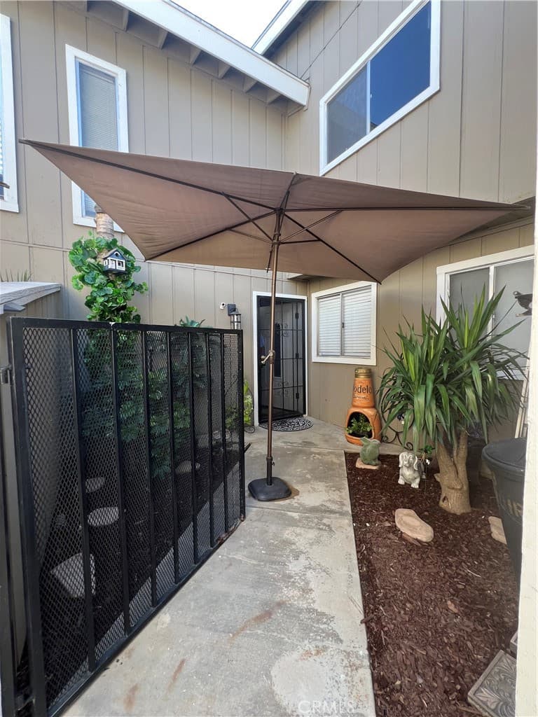 Townhouse at 2393 S Reservoir, Pomona — photo 2 of 12