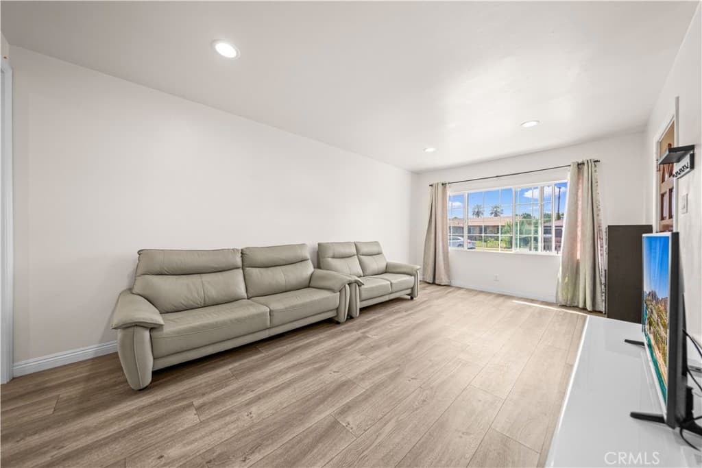 Home at 14327 Flynn Street, La Puente — photo 7 of 12