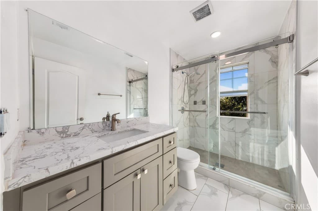 Home at 11096 Schmidt, El Monte — photo 11 of 12