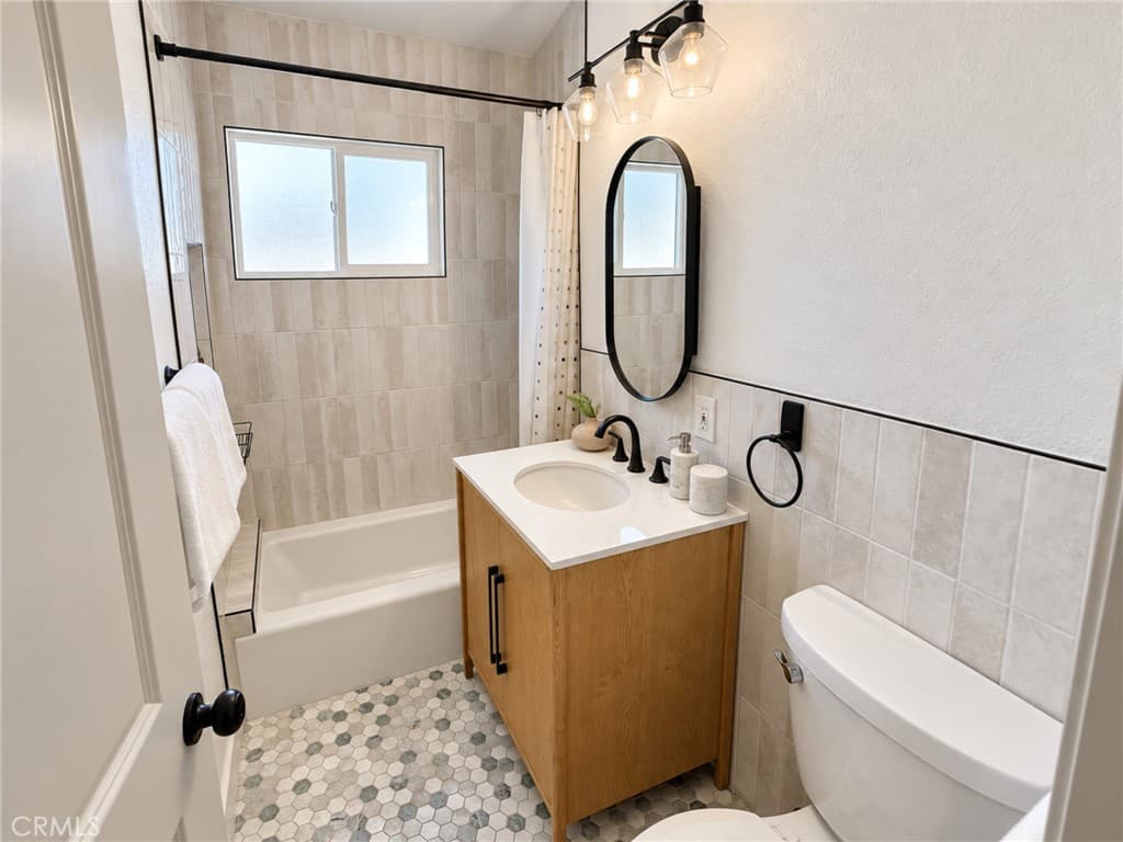 Home at 1618 Venice, Monrovia — photo 12 of 12