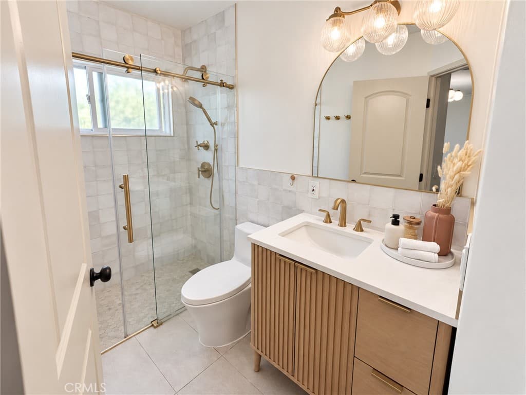 Home at 1618 Venice, Monrovia — photo 10 of 12